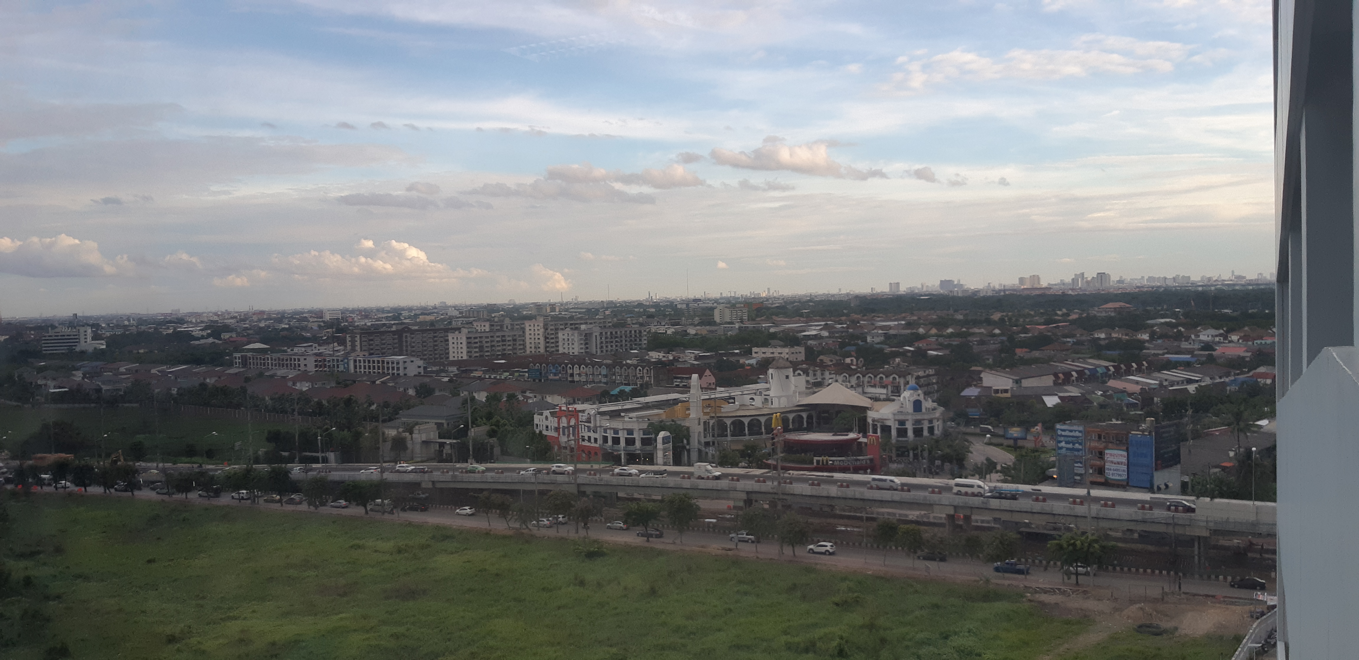 เมือง กทม.